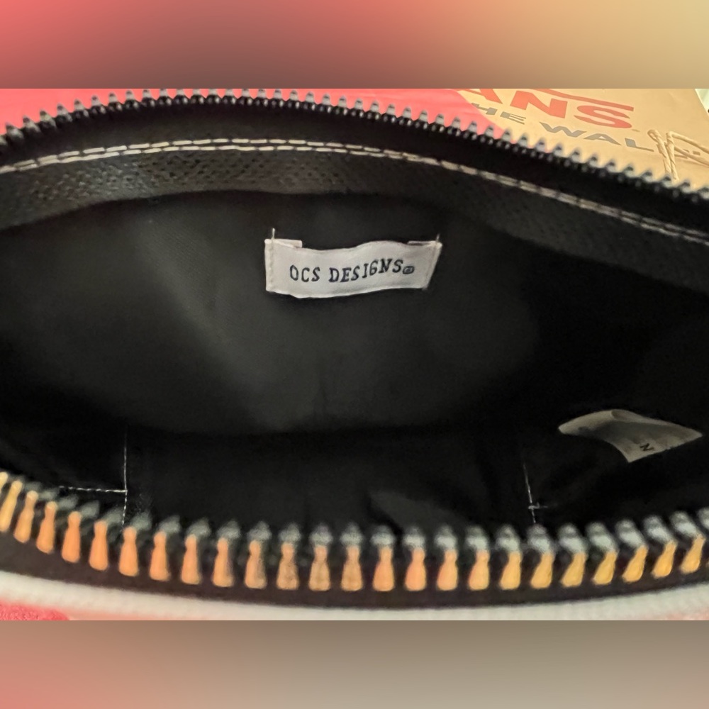 Cosmetic Bag - Picture 3 of 3